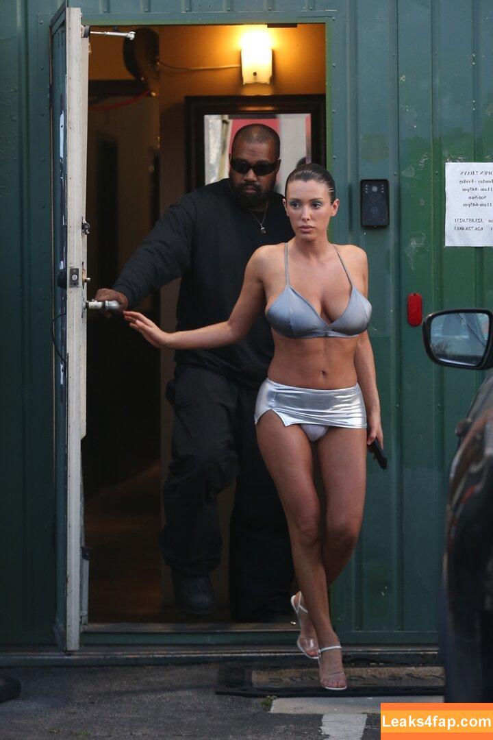 Bianca Censori / bianca.censori_official / biancacensori_official слитое фото фото #0338