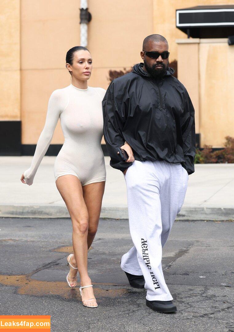 Bianca Censori / bianca.censori_official / biancacensori_official слитое фото фото #0403