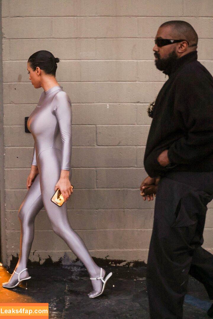 Bianca Censori / bianca.censori_official / biancacensori_official слитое фото фото #0421