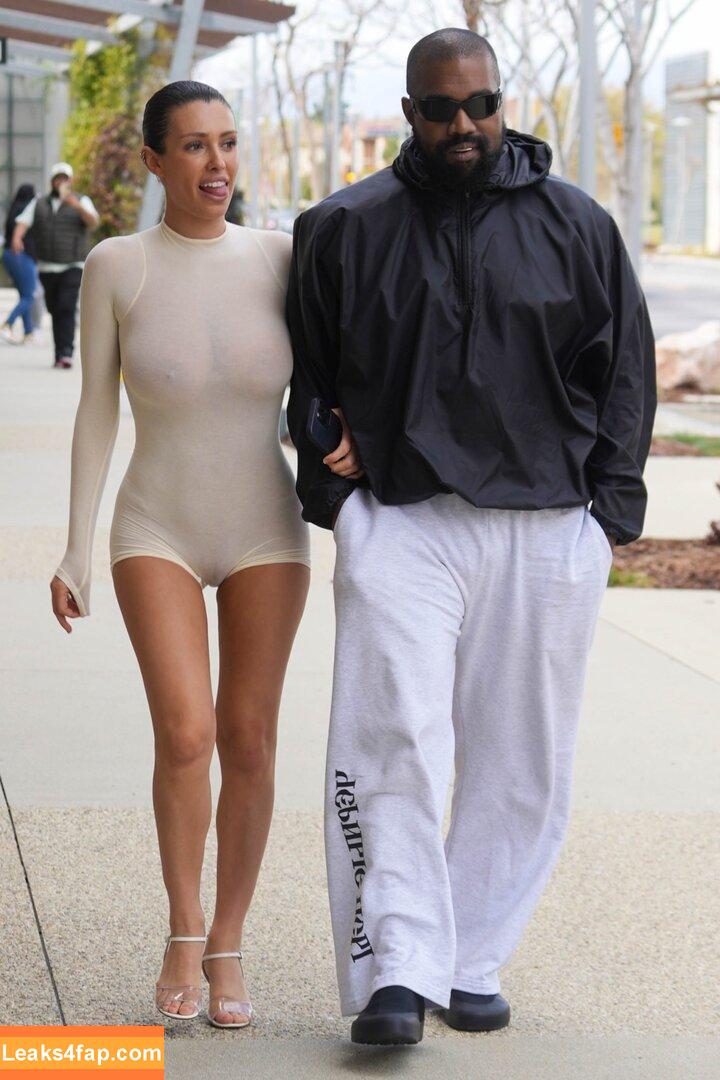 Bianca Censori / bianca.censori_official / biancacensori_official слитое фото фото #0449