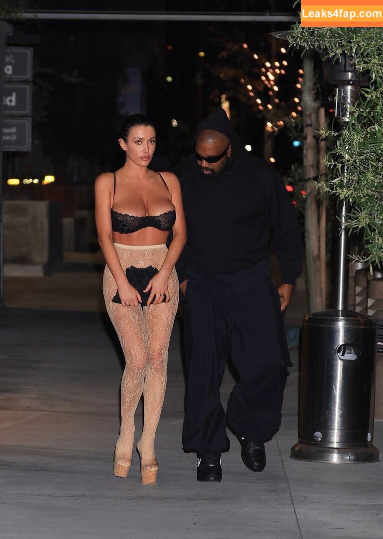 Bianca Censori / bianca.censori_official / biancacensori_official слитое фото фото #0464