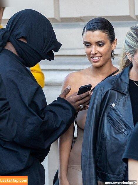 Bianca Censori / bianca.censori_official / biancacensori_official слитое фото фото #0535