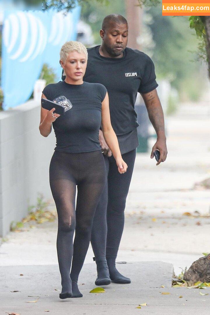 Bianca Censori / bianca.censori_official / biancacensori_official слитое фото фото #0567