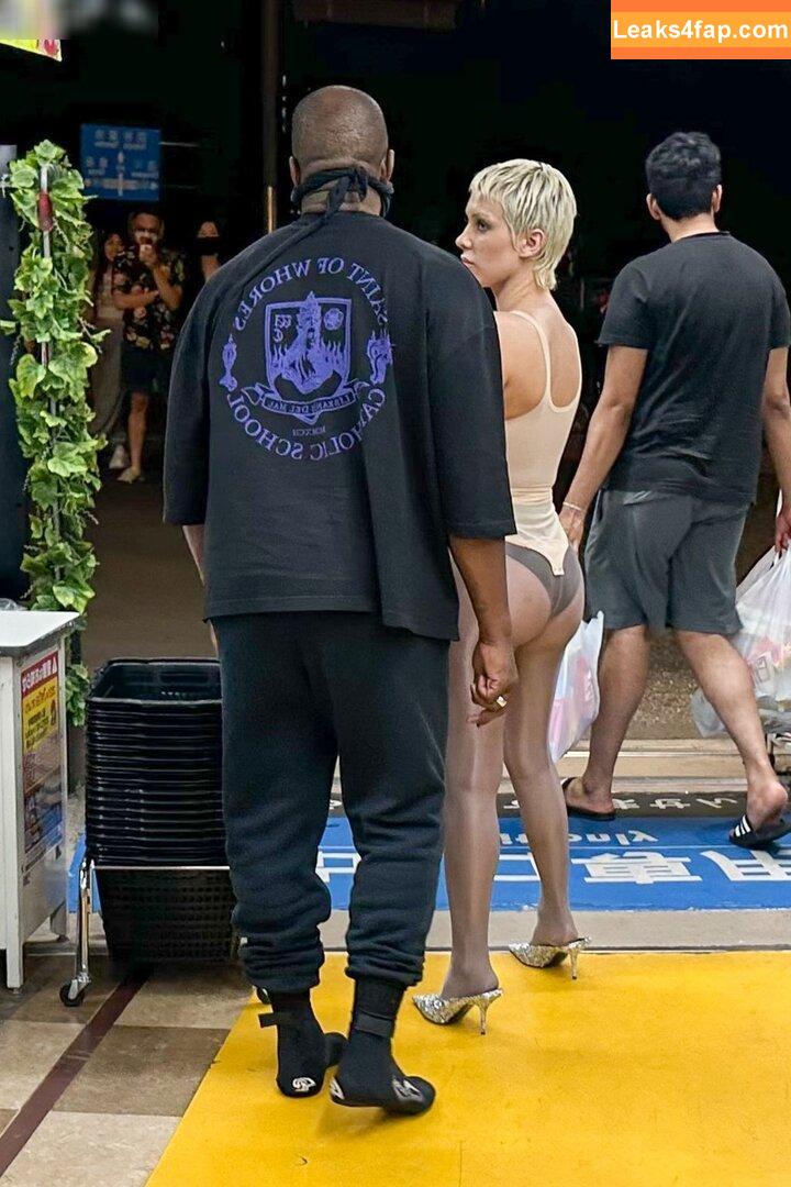 Bianca Censori / bianca.censori_official / biancacensori_official слитое фото фото #0627