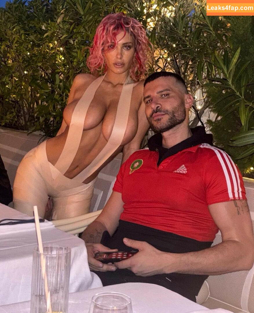 Bianca Censori / bianca.censori_official / biancacensori_official слитое фото фото #0644