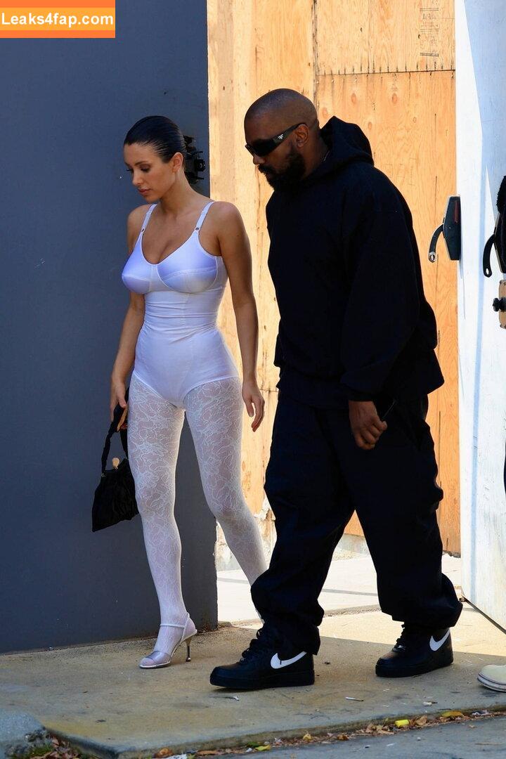 Bianca Censori / bianca.censori_official / biancacensori_official слитое фото фото #0808