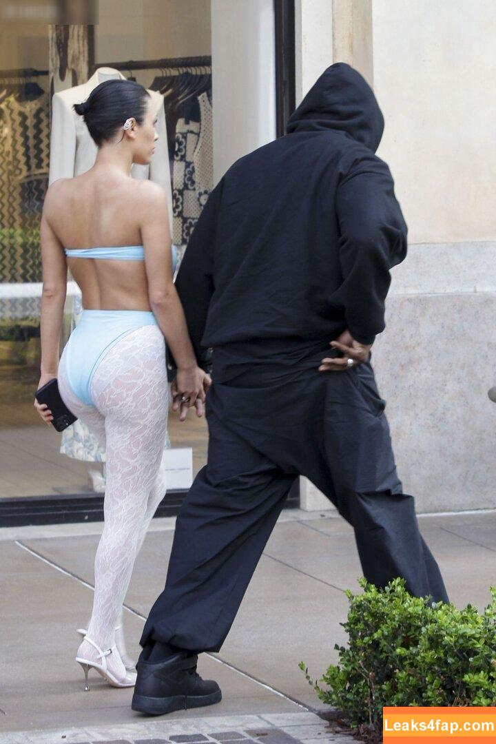 Bianca Censori / bianca.censori_official / biancacensori_official слитое фото фото #0843