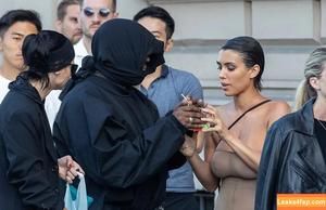 Bianca Censori photo #0076