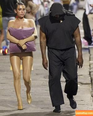 Bianca Censori photo #0084