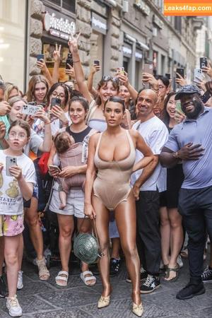 Bianca Censori photo #0107