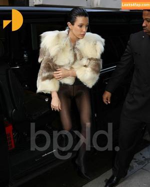 Bianca Censori фото #0175