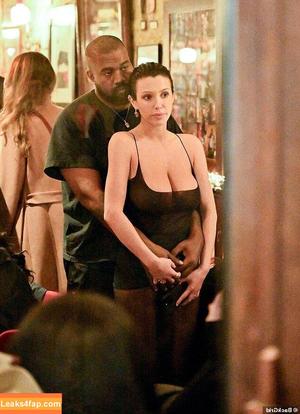 Bianca Censori фото #0207