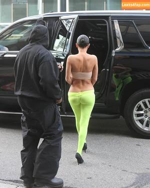 Bianca Censori фото #0256