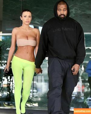 Bianca Censori фото #0257