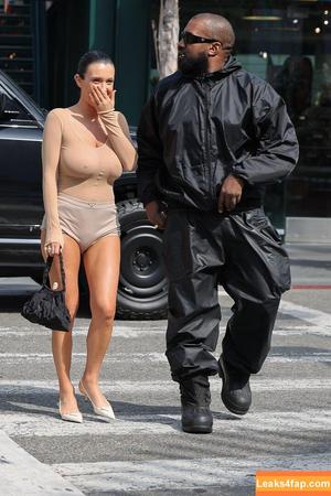 Bianca Censori фото #0282