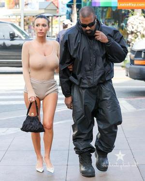 Bianca Censori фото #0296