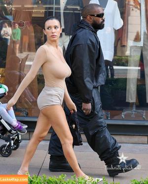 Bianca Censori фото #0297