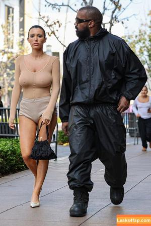 Bianca Censori фото #0309