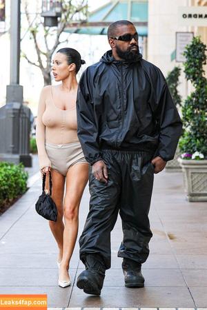 Bianca Censori фото #0316