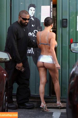 Bianca Censori фото #0331