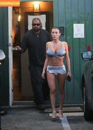 Bianca Censori фото #0345