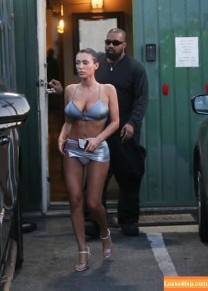 Bianca Censori фото #0347