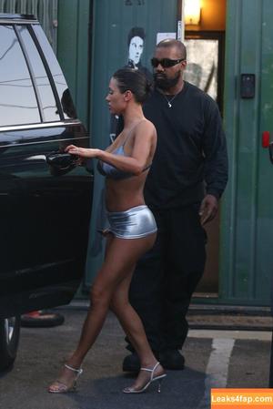 Bianca Censori фото #0353