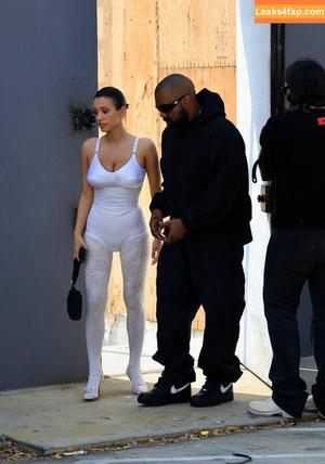 Bianca Censori фото #0362