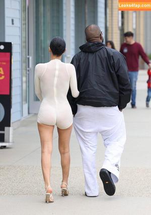 Bianca Censori фото #0398