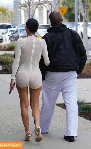 Bianca Censori фото #0432