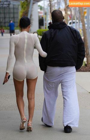 Bianca Censori фото #0435