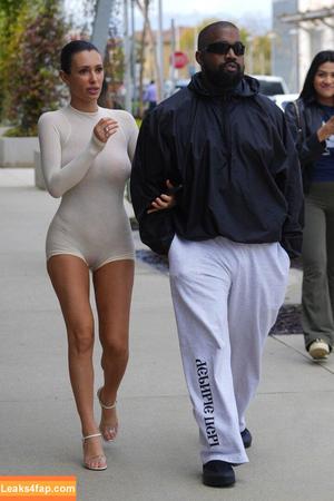 Bianca Censori фото #0444