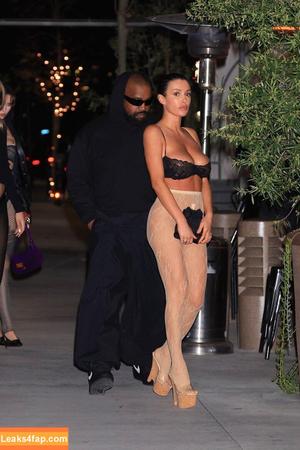 Bianca Censori фото #0457