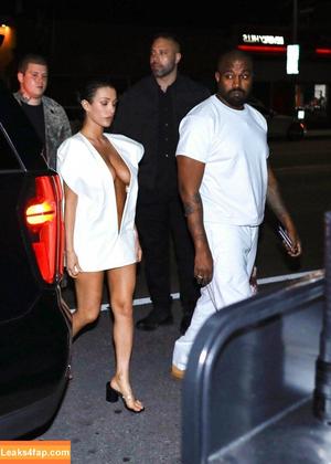 Bianca Censori фото #0488