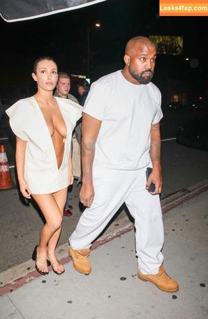 Bianca Censori фото #0496