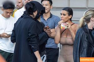 Bianca Censori фото #0530