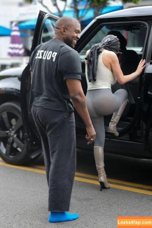 Bianca Censori фото #0633