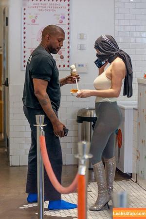 Bianca Censori фото #0636