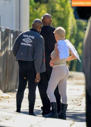 Bianca Censori фото #0652