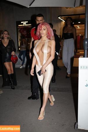 Bianca Censori фото #0717