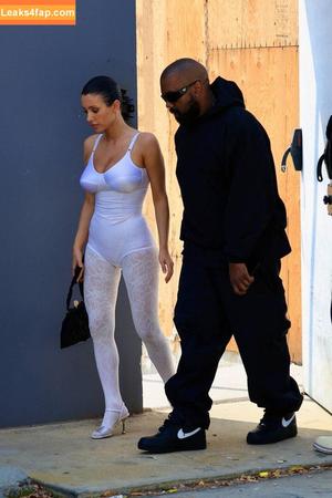 Bianca Censori фото #0808