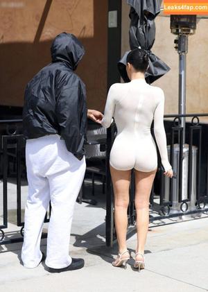 Bianca Censori фото #0825