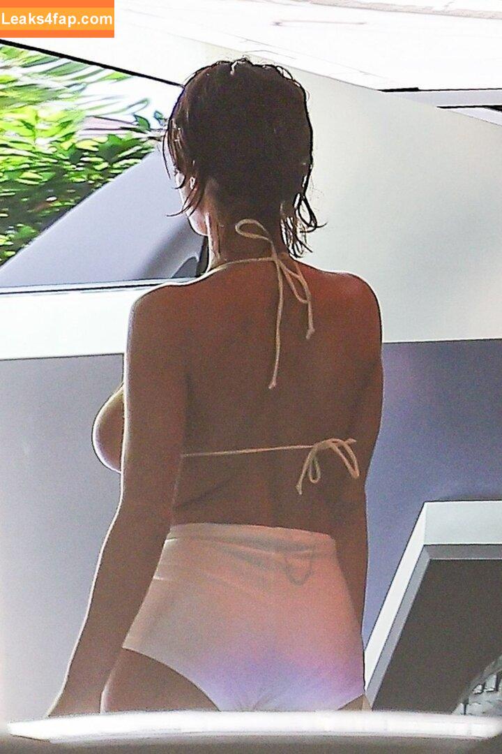 Bianca Censori / bianca.censori_official / biancacensori_official leaked photo photo #1097