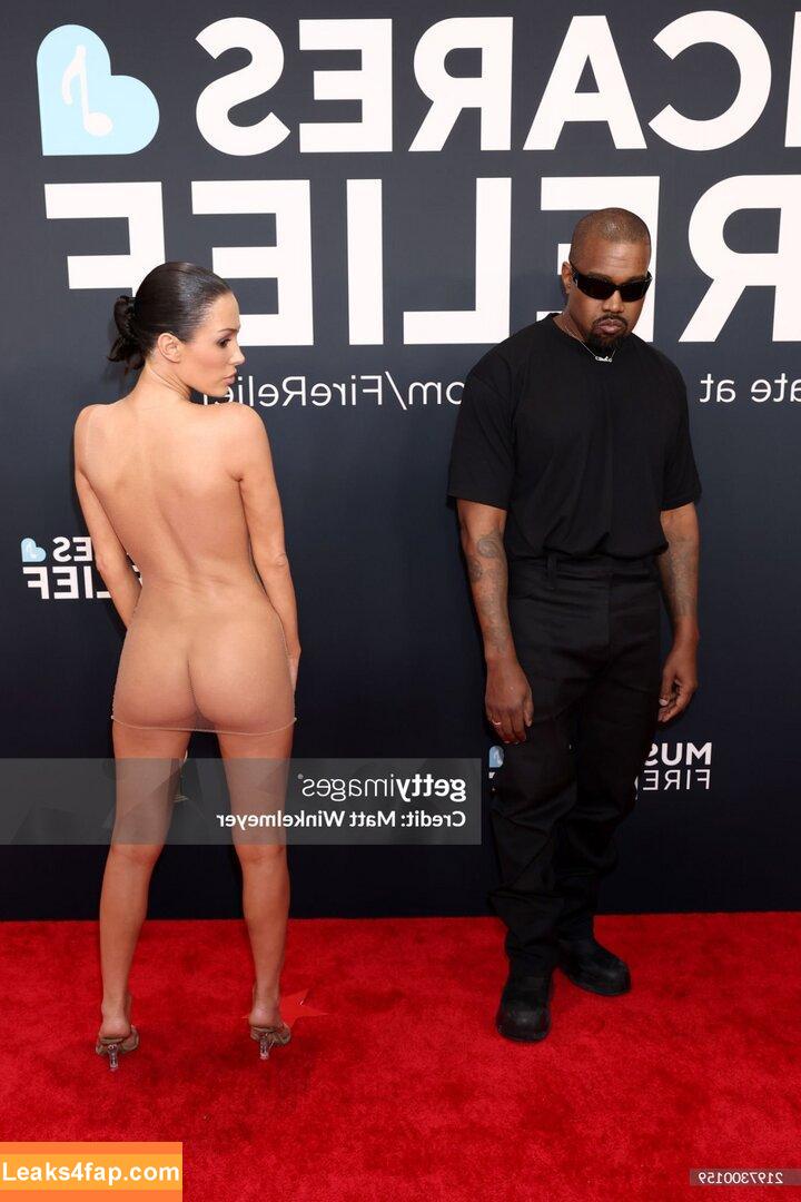 Bianca Censori / bianca.censori_official / biancacensori_official слитое фото фото #1359