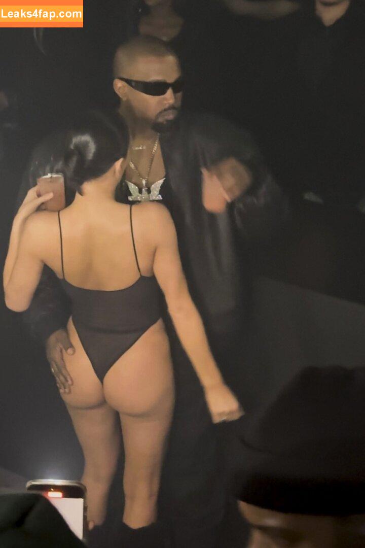 Bianca Censori / bianca.censori_official / biancacensori_official leaked photo photo #1481
