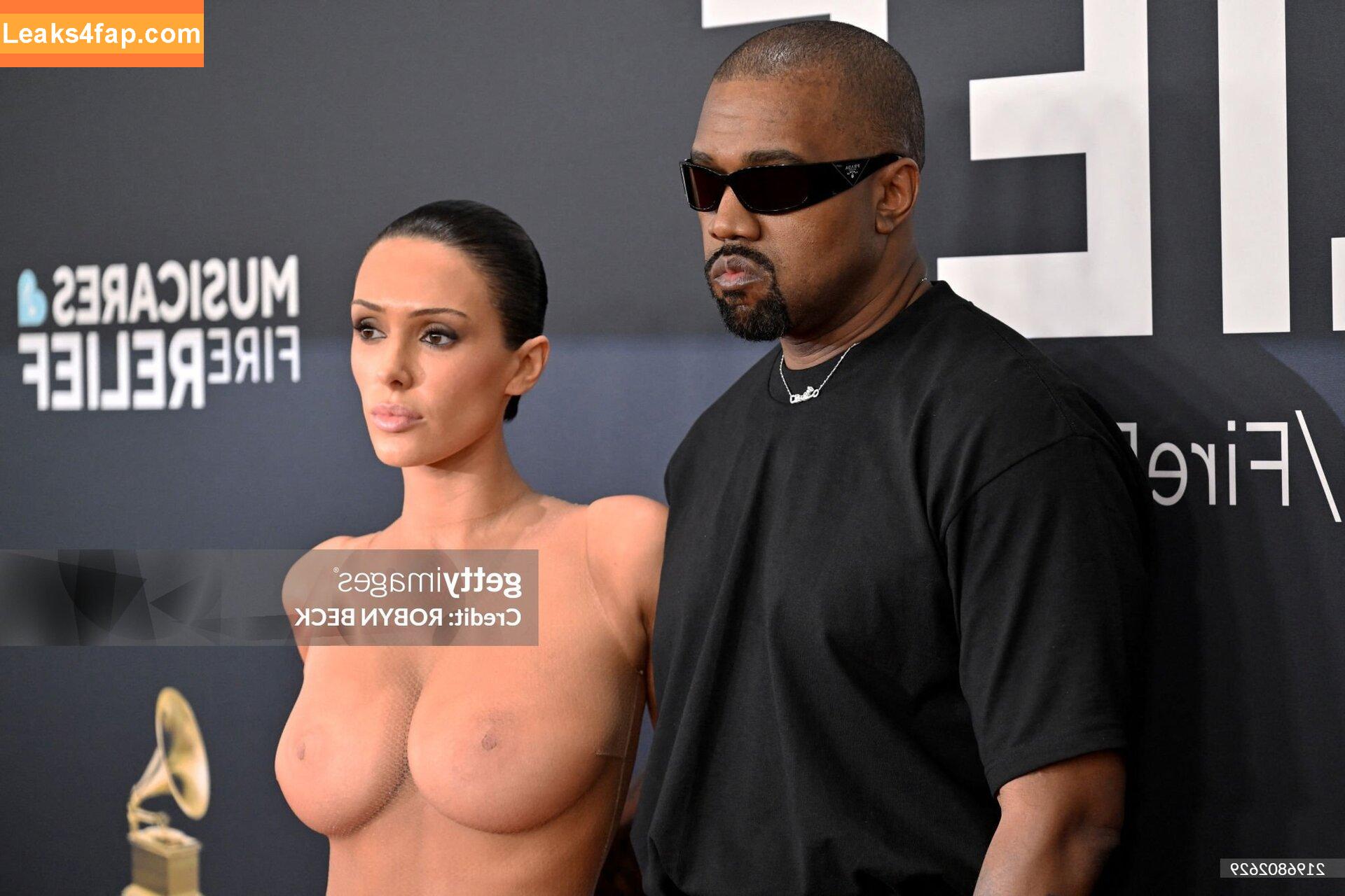 Bianca Censori / bianca.censori_official / biancacensori_official leaked photo photo #1484