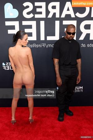 Bianca Censori фото #1399