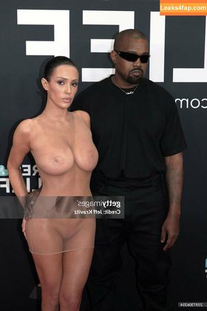 Bianca Censori фото #1428