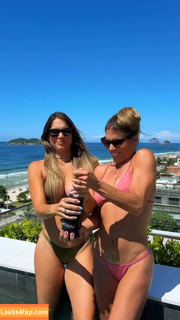 Bie & Branca Feres / Gêmeas do Nado Sincronizado / biaebrancaferes leaked photo photo #0093