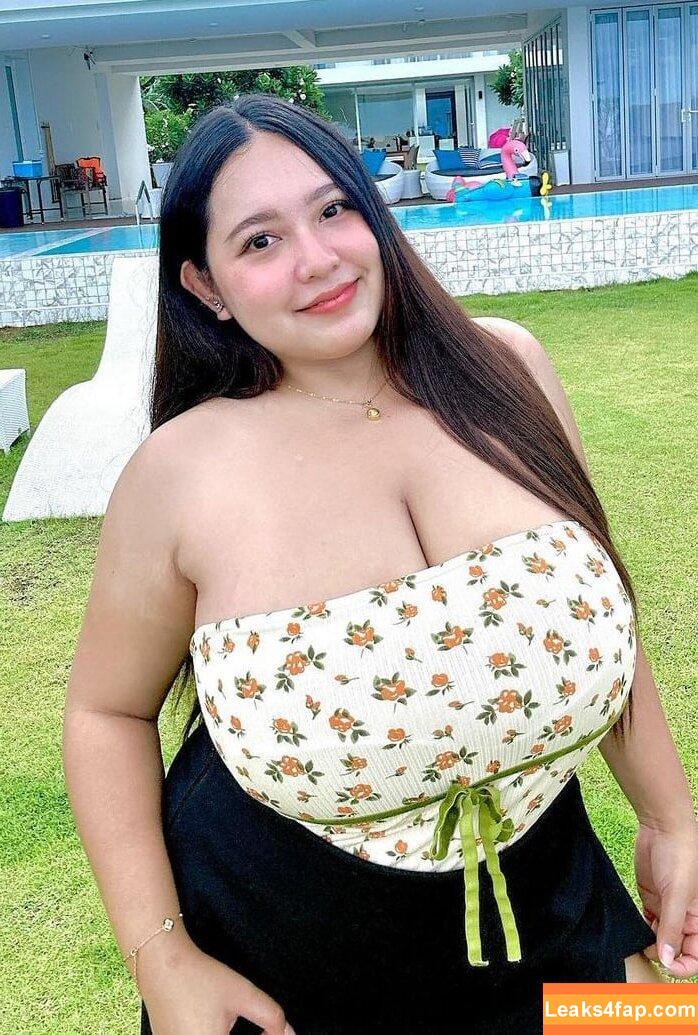 biene.kb /  leaked photo photo #0012